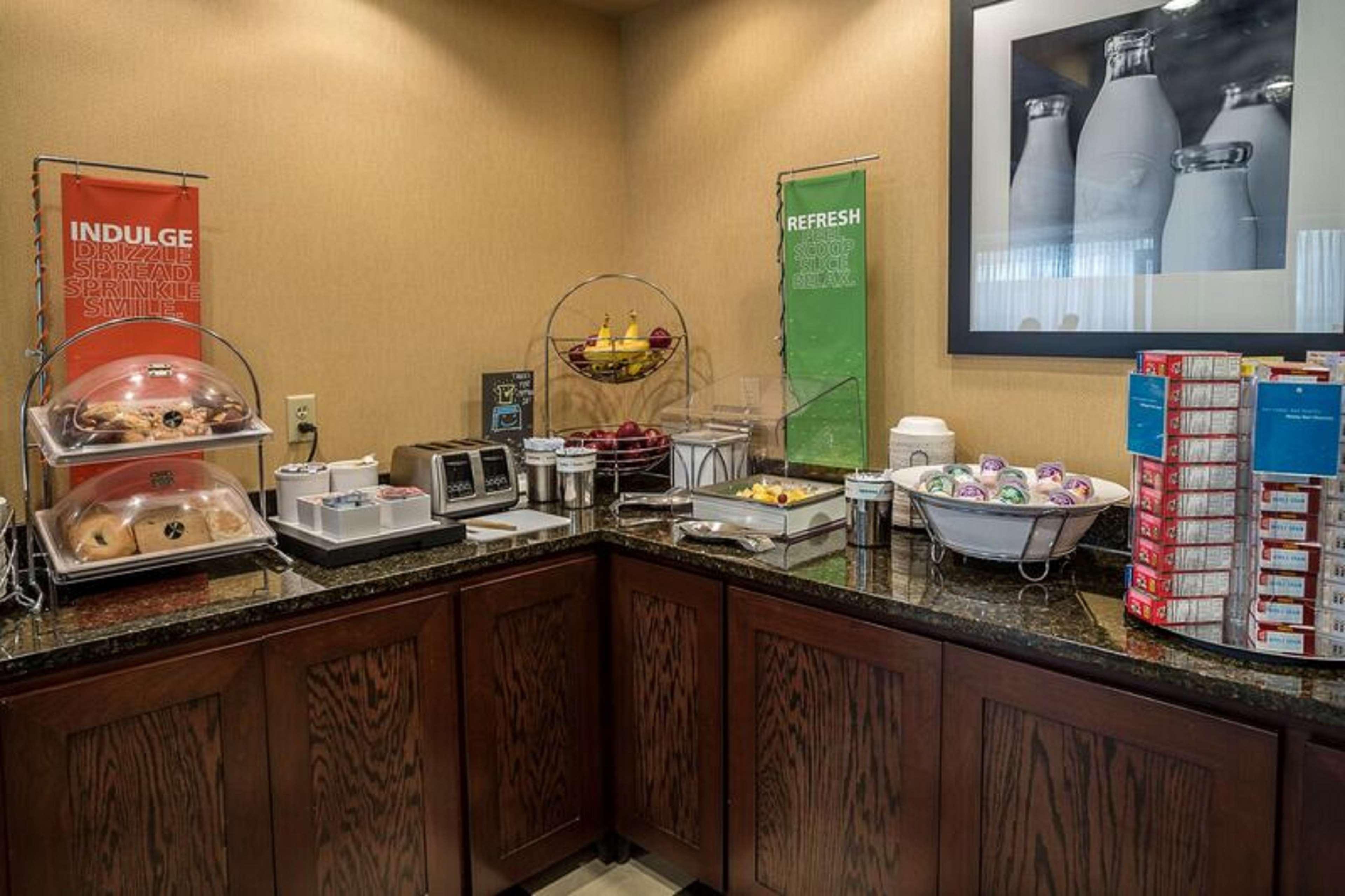 Hampton Inn Somerset Ngoại thất bức ảnh